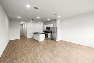 116 Kendall Ln in Maxwell, TX - Building Photo - Building Photo