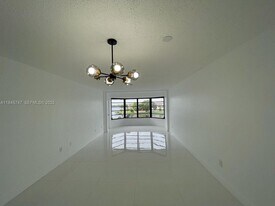 18900 NE 14th Ave in Miami, FL - Building Photo