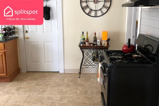 2 Montfern Ave photo'