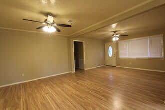225 FM 105 in Evadale, TX - Building Photo - Building Photo