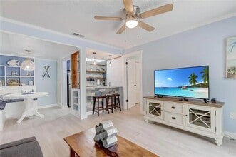 5242 Opal Ln in New Port Richey, FL - Building Photo - Building Photo