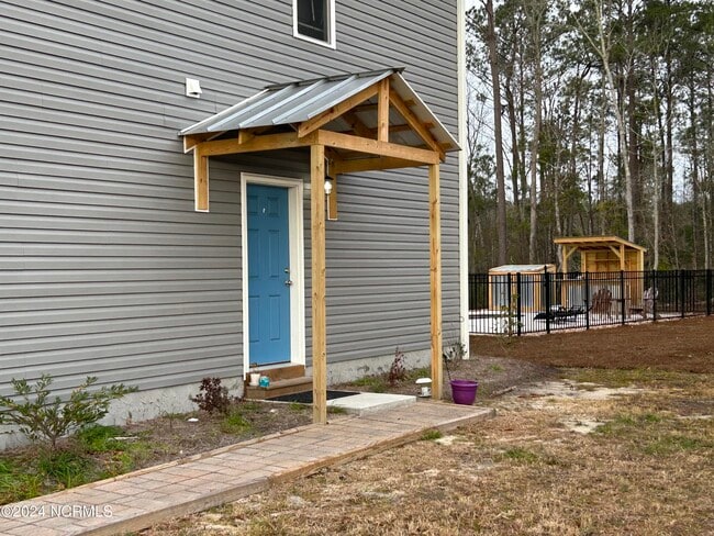 property at 5789 Sidbury Rd