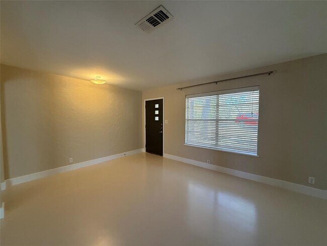 7407 Albert Rd in Austin, TX - Building Photo - Building Photo