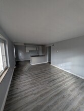 20101 Crystal Ave in Euclid, OH - Building Photo - Building Photo