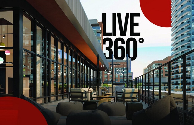 360 Laurier in Ottawa, ON - Building Photo - Building Photo