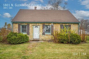 1801 N Glenwood Ave in Muncie, IN - Building Photo