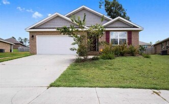 10373 Shetland Dr in Spanish Fort, AL - Building Photo
