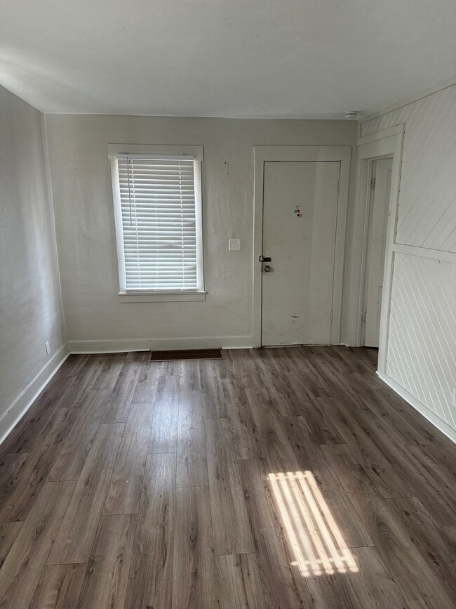 508 N Foster Ave in Lansing, MI - Building Photo - Building Photo