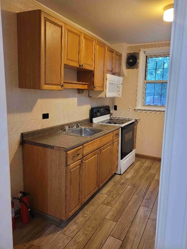 2920 Washington St in Wilmington, DE - Foto de edificio - Building Photo