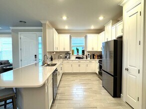 16126 San Donato Pl in Lakewood Ranch, FL - Foto de edificio - Building Photo