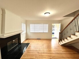 257 Santa Dominga Ave in San Bruno, CA - Building Photo