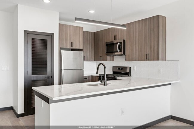 property at 132 Mallory Ave