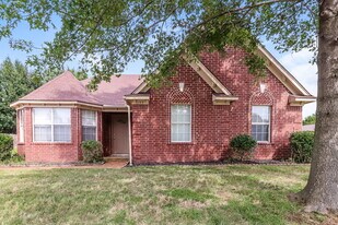 1172 Jessica Lauren Dr in Cordova, TN - Building Photo