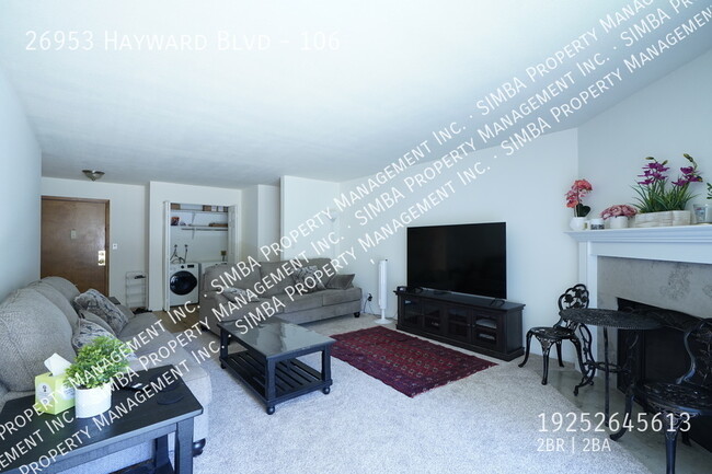 26953 Hayward Blvd in Hayward, CA - Building Photo - Building Photo