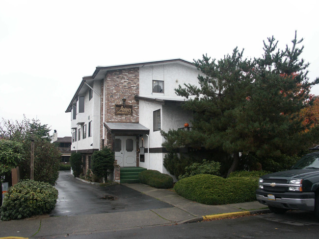 Aring Apartments in Edmonds, WA - Building Photo - Building Photo