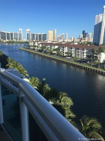 3000 NE 188th St-Unit -605 in Aventura, FL - Foto de edificio