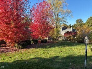 14112 Adios Pass in Carmel, IN - Foto de edificio - Building Photo