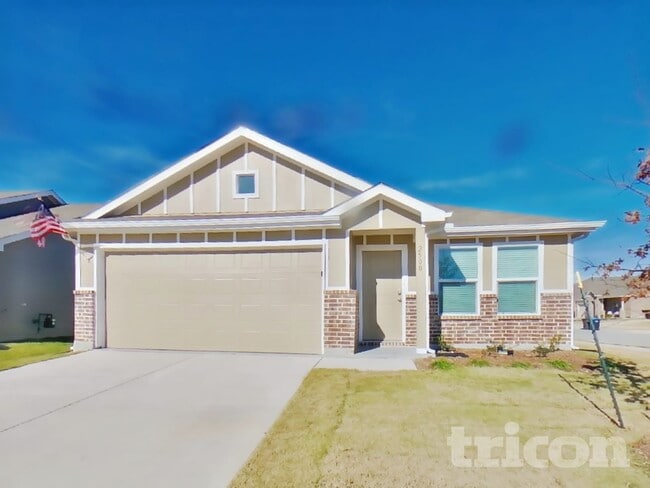 2500 Bunkerton Dr in Fort Worth, TX - Building Photo - Building Photo