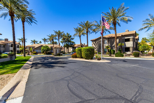 9600 N 96th St in Scottsdale, AZ - Building Photo - Building Photo