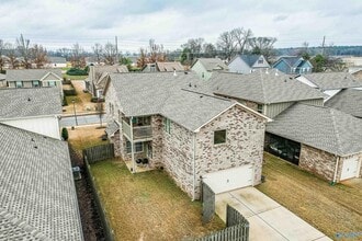 6 Desert Oak Ct SW in Huntsville, AL - Building Photo - Building Photo