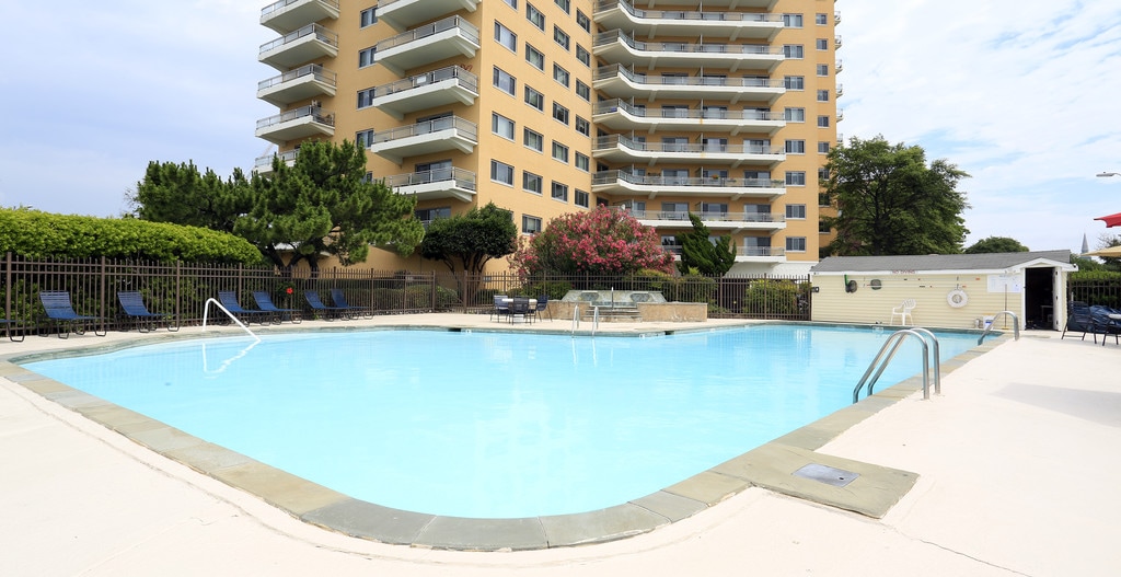 Pembroke Towers Norfolk, VA Apartments