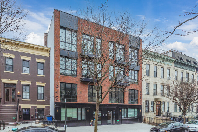 340-342 Chauncey St in Brooklyn, NY - Building Photo - Building Photo