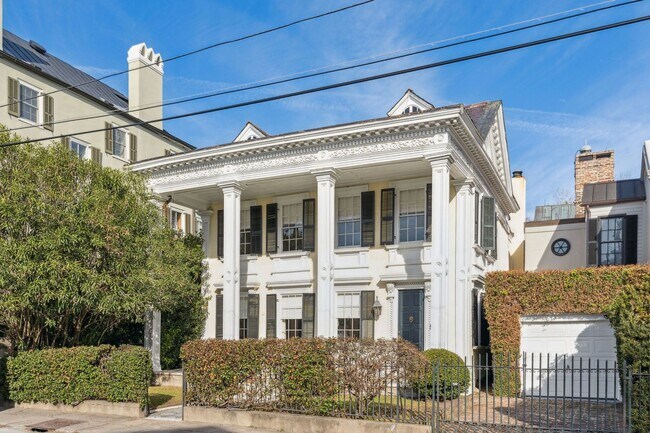 property at 14 Lamboll St