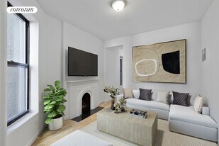 156 Columbus Ave in New York, NY - Building Photo