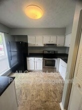 256 Scandia Cir in Athens, GA - Building Photo - Building Photo