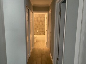 4334 Hickory Hill Dr in Kirby, TX - Building Photo - Building Photo