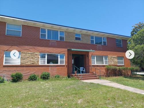 5451 Cresta Way in Jacksonville, FL - Building Photo