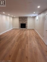 26 Terrance Dr in Brantford, ON - Building Photo - Building Photo