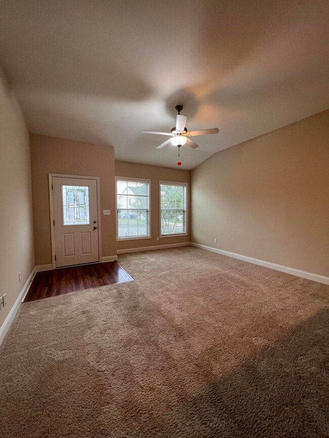 1014 Sugarbush Trail in Lexington, KY - Building Photo - Building Photo