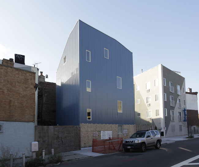 336 Park Ave in Brooklyn, NY - Building Photo - Building Photo