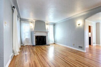 1150 E Amherst Ave in Englewood, CO - Building Photo - Building Photo