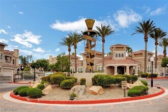 10550 W Alexander Rd, Unit 2216 in Las Vegas, NV - Building Photo - Building Photo