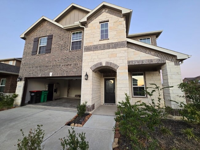 property at 6923 Lebec Dr