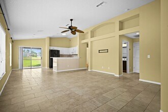 2926 Walnut Grove Ct in Holiday, FL - Building Photo - Building Photo