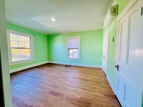 105 11th St, Unit 2 in Lowell, MA - Foto de edificio - Building Photo