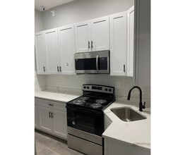 837 N Fulton Ave in Baltimore, MD - Building Photo - Building Photo