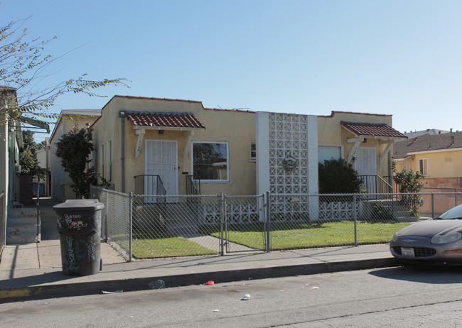 7106 Hood Ave in Huntington Park, CA - Building Photo - Building Photo