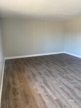 936 N Washington Pl in Long Beach, CA - Building Photo - Building Photo