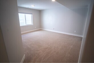 1365 N 3740 W in Eagle Mountain, UT - Building Photo - Building Photo