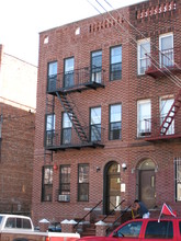 417 Montauk Ave in Brooklyn, NY - Building Photo - Building Photo