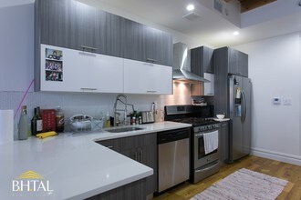 21 Goodwin Pl in Brooklyn, NY - Building Photo - Building Photo