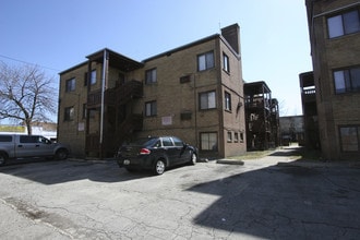 3434-3440 W Bryn Mawr Ave in Chicago, IL - Foto de edificio - Building Photo