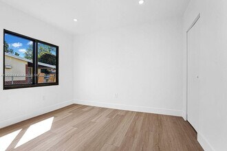 3040 NW 13th Ave in Miami, FL - Building Photo - Building Photo
