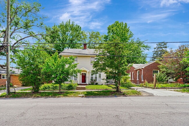 property at 1112 N Duke St
