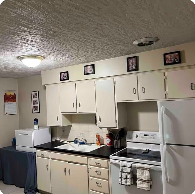 1070 E 21st St, Unit 1070 in Ogden, UT - Building Photo - Building Photo