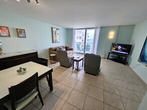 9273 Collins Ave in Surfside, FL - Building Photo - Building Photo